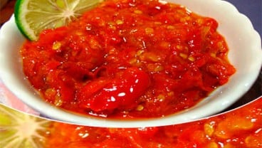 Restoran Bungarampai: Menu Unggulan Sambal Mahkota Dewa