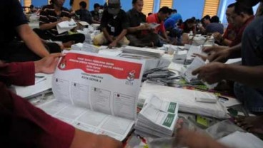 PILEG 2014: KPU Balikpapan Lantik 9.520 Petugas KPPS