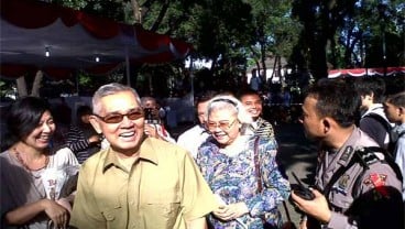 PILEG 2014: Try Sutrisno Satu TPS dengan Jokowi