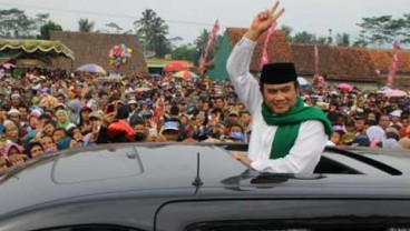 PILEG 2014: Rhoma Irama Dijadwalkan Nyoblos Bareng Istri