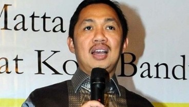 PILEG 2014: Anis Matta Telat 1 Jam dari Jadwal Nyoblos