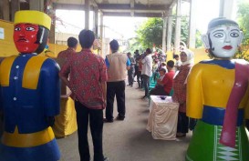 PILEG 2014: Tarik Minat Pemilih, TPS Ini Suguhkan Ornamen Budaya Betawi