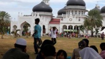 Wisata Syariah: Potensi Cukup Besar