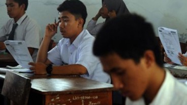 UN SMA/SMK 2014: Guru Curang Akan Dipidanakan