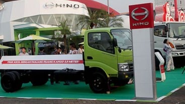 Hino Tampilkan 4 Truk di Pameran Otomotif Semarang