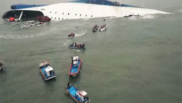 FERI SEWOL TENGGELAM: Ini Kesaksian Seorang Awak yang Selamat