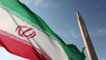 Depresiasi Rial Tak Sejalan dengan Perbaikan Ekonomi Iran