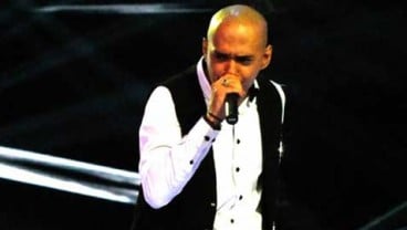 INDONESIAN IDOL 2014 TOP 5: Husein Harus Tundukkan Lagu Kertas Band