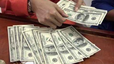 Jelang Rapat the Fed, Dolar AS Sentuh Rekor Terlemah