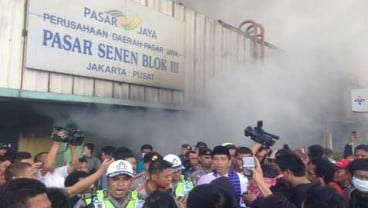 KEBAKARAN PASAR SENEN: Jokowi Kembali Tinjau Lokasi, Pedagang Harus Numpang-Numpang