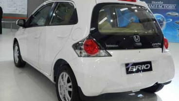 SEGMEN CITY CAR: Toyota Vios Berhasil Gusur Honda Brio