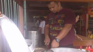 Yudi Esmanto, Dari Gerobak Baso Ke Gedung Parlemen
