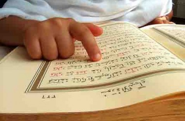 Al-Quran Salah Cetak: Dirjen Bimas Islam Bantah Tarik 1.000 Al-Quran dari Masyarakat