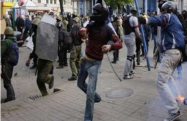 KRISIS UKRAINA: Kerusuhan Odessa, Dari Stadion Sepak Bola Sampai Gedung Terbakar