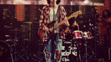 Ketika Dul 'Kesurupan' Kurt Cobain di Kemang