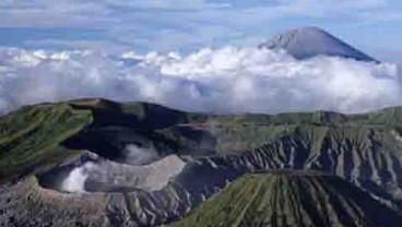 HARGA TIKET NAIK: Kunjungan ke Gunung Bromo Turun 50%