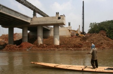 Pembangunan Jembatan Gantung Pasar Sore Padang Bulan Dimulai Besok