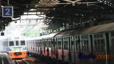 AC Kereta Komuter Sempat Tak Menyala, Penumpang Mengeluh Kepanasan