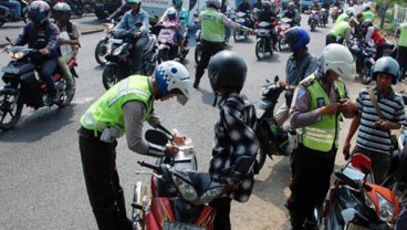 Operasi Simpatik Jaya 2014: Hari Pertama, Polisi Tilang 1.240 Pengendara