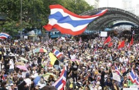 KRISIS THAILAND: WNI Diminta Tak Gunakan Baju Warna-Warna Ini