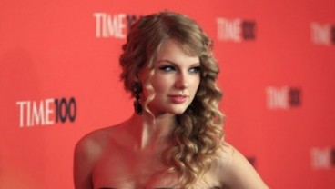 Pelanggaran Merek Dagang: Penyanyi Taylor Swift Digugat Blue Sphere Inc.