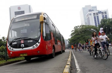 KORUPSI TRANSJAKARTA: Todung Mulya Lubis Bantah Keterlibatan Jokowi