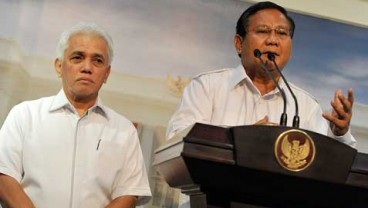 Temui Try Sutrisno, Prabowo dan Hatta Diberi Buku dan Wejangan