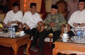 JOKOWI VS PRABOWO: Jokowi Kunjungi Sultan Kutai