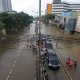 Kota Samarinda Lumpuh Akibat Banjir Pada Hari Ini (1/6/2014)