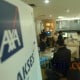 AXA Mandiri Jalin Kerjasama dengan Gerai Ponsel