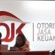 Lomba Debat OJK, UI dan UGM Berbagi Juara