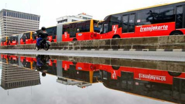 PT Transjakarta Segera Kaji Untuk Kelola Kendaraan Bertrayek
