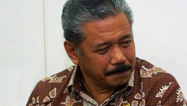 KASUS PENCUCIAN UANG: Diperiksa KPK, Hayono Isman Ngaku Jenguk Kolega
