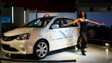 Bulan Ini Jadi Momentum Diler Mobil Genjot Penjualan