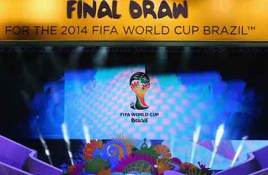 PIALA DUNIA 2014: Persiapan Brasil Diganggu Bentrokan Polisi & Pekerja