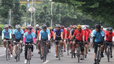 Bisnis Indonesia Executive Fun Bike di Malang Berlangsung Meriah