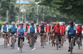 Bisnis Indonesia Executive Fun Bike di Malang Berlangsung Meriah