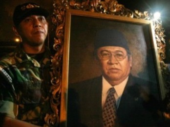 HAUL TAUFIQ KIEMAS: Ical dan Titiek Soeharto Hadir di Rumah Megawati