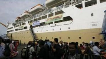 ANGKUTAN LEBARAN: Pelni Siapkan 15 Kapal di Tanjung Priok