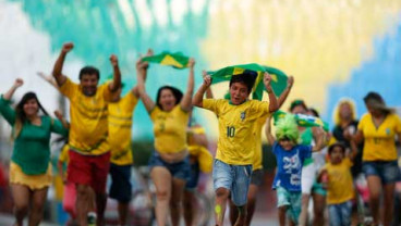 PIALA DUNIA 2014, Aktivitas Meningkat, Ekonomi Brasil Masih Lesu