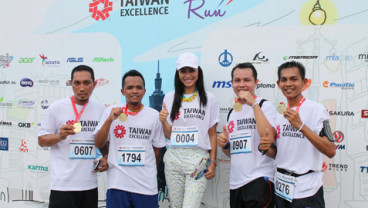 Peserta Taiwan Excellence Happy Run Membludak