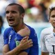 PIALA DUNIA 2014: Italia vs Uruguay, Chiellini Digigit Suarez