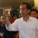 Blusukan ke Mal, Jokowi Borong Kemeja Kotak-Kotak