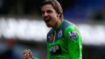 SERBA SERBI PIALA DUNIA 2014: Tim Krul, Kiper Peraih Popularitas Paling Cepat