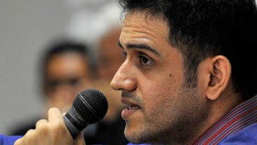 SIDANG HAMBALANG: Uang Nazaruddin Mengalir ke Anas di Kongres Demokrat