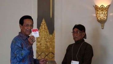 PILPRES 2014: Sultan HB X Nyoblos di TPS 9 Panembahan