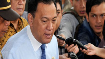 Defisit Masih Berlanjut, BI Rem Pertumbuhan Kredit