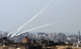 Israel Diserbu Roket dari Lebanon
