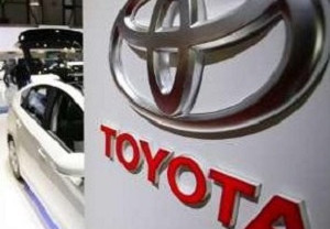 PASAR MOBIL: Penjualan Toyota Tumbuh di Atas 20%