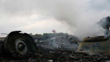 MALAYSIA AIRLINES MH17 JATUH DITEMBAK: Kotak Hitam Kedua Ditemukan